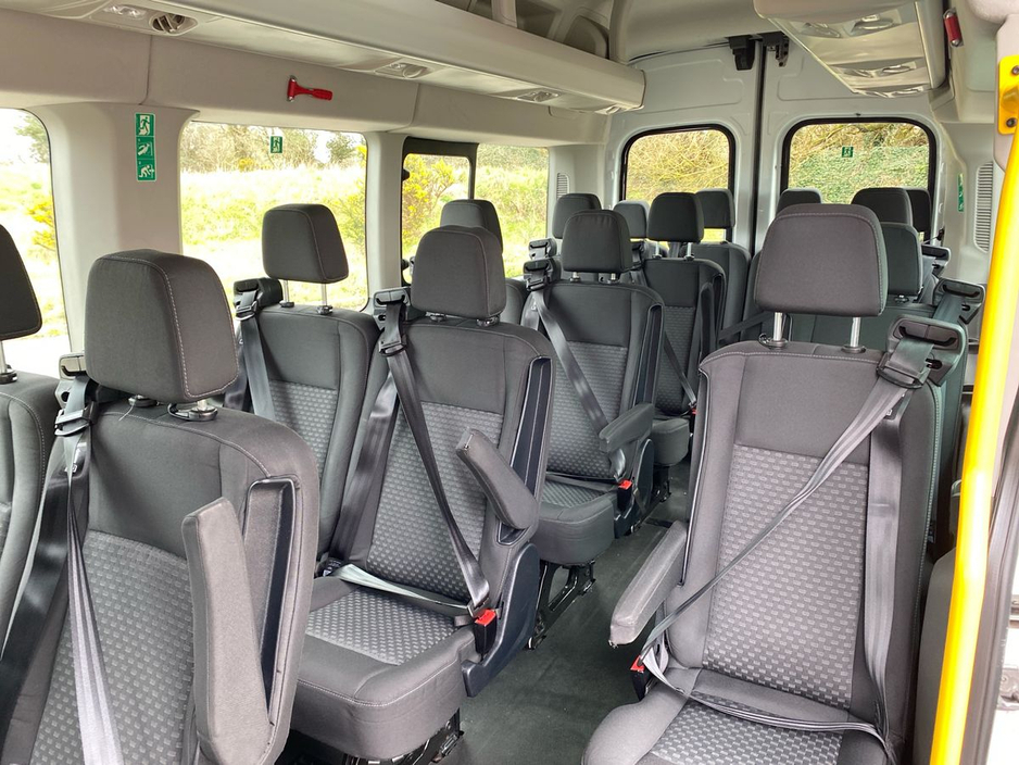 2022 Ford Transit - image 21