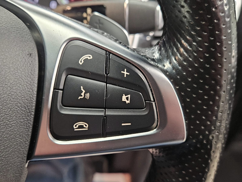 2018 Mercedes-Benz GLE Class - image 8