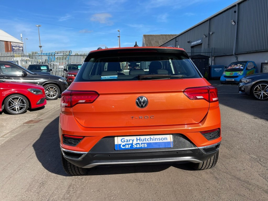 2020 Volkswagen T-Roc - image 6