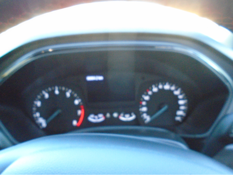 2019 Ford Focus - image 9