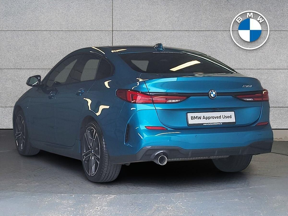 2022 BMW 2 Series - image 2