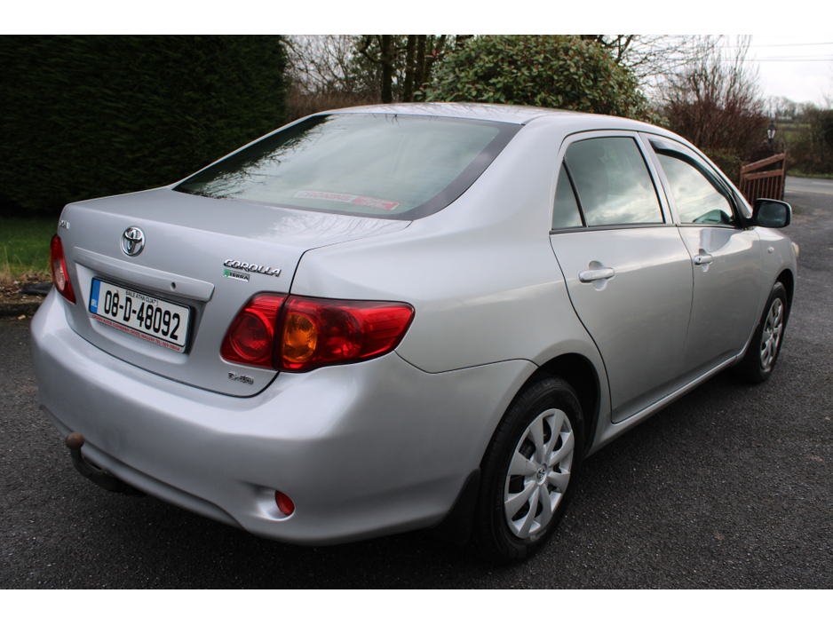 2008 Toyota Corolla - image 5