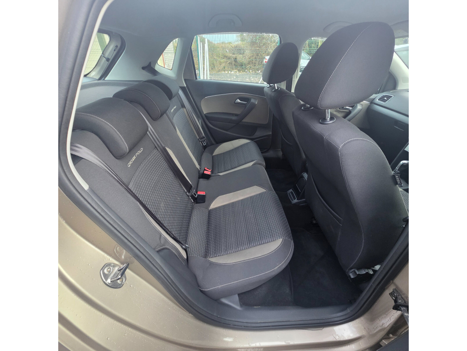 2016 Volkswagen Polo 1.2 TSI 5DR 90HP Comfortline DSG €10,950