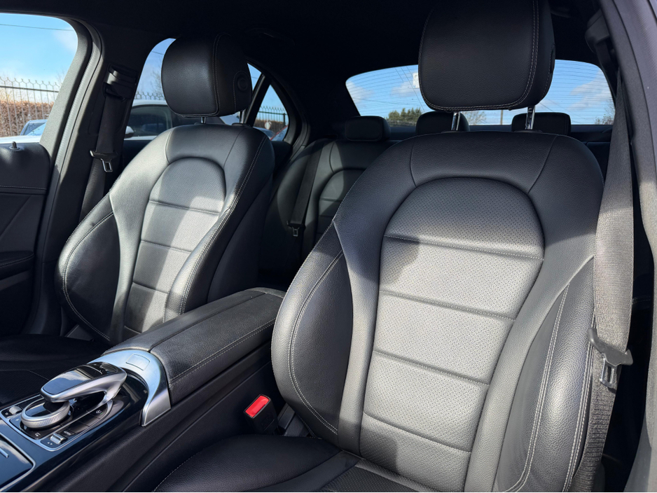 2016 Mercedes-Benz C Class - image 14