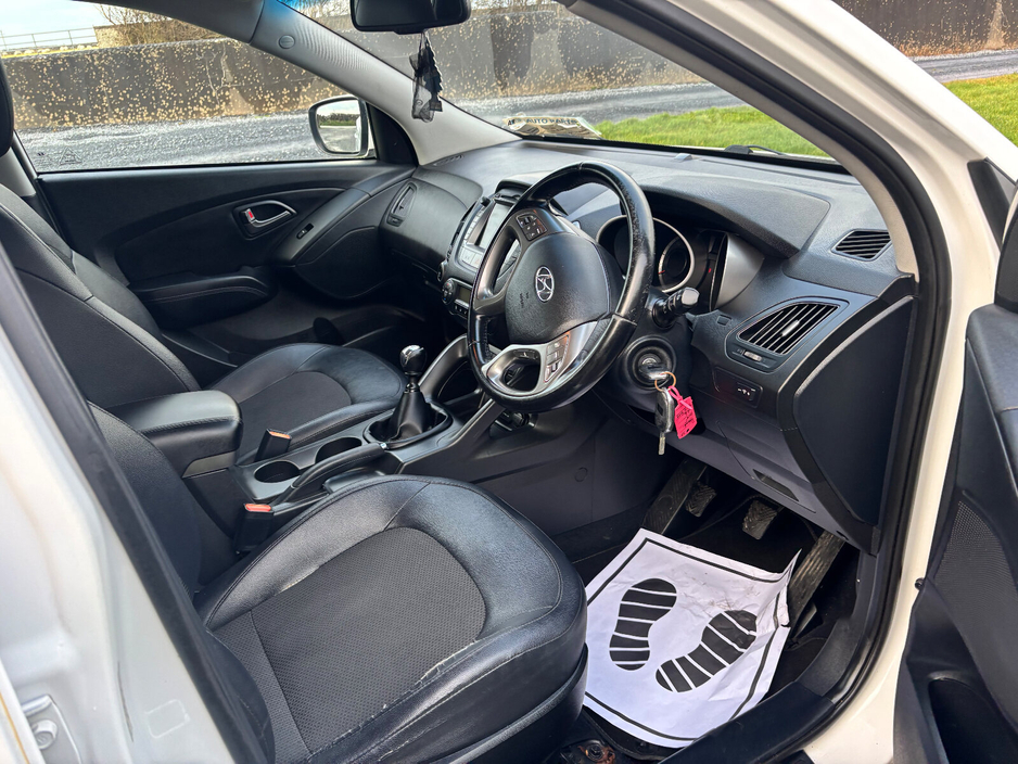 2014 Hyundai ix35 1.7 Diesel Celebration LE 2WD 115hp €5,995