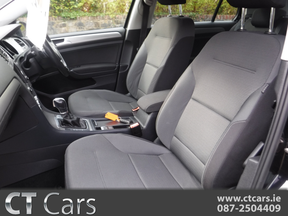 2016 Volkswagen Golf - image 11