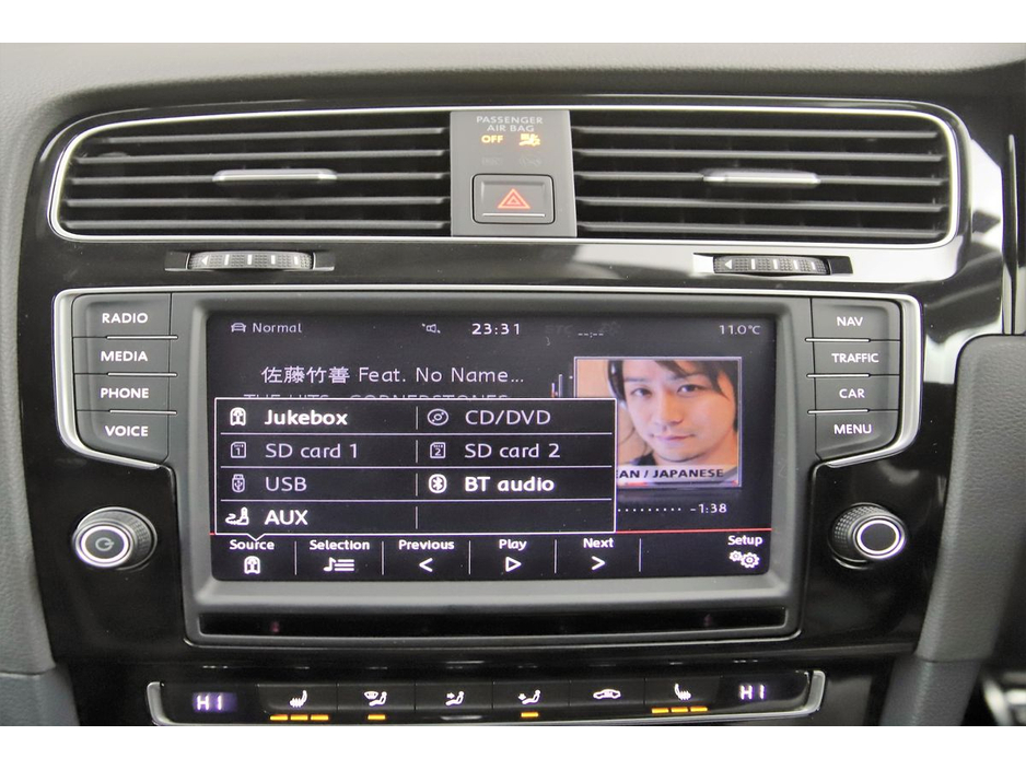 2018 Volkswagen Golf - image 17