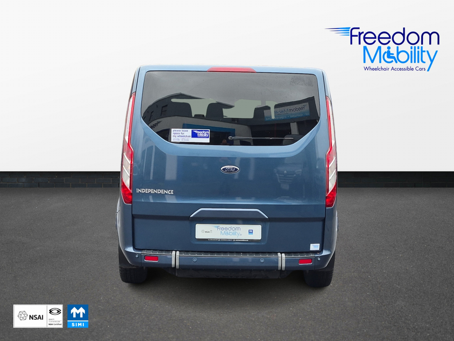 2020 Ford Tourneo Custom - image 12