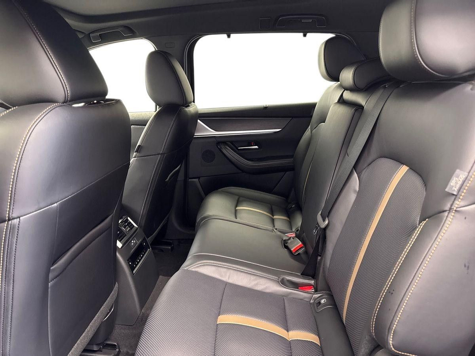 2026 Mazda CX-80 - image 10