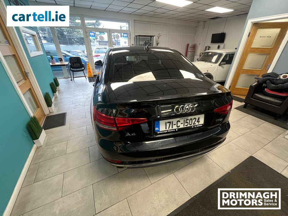 2017 Audi A4 - image 10