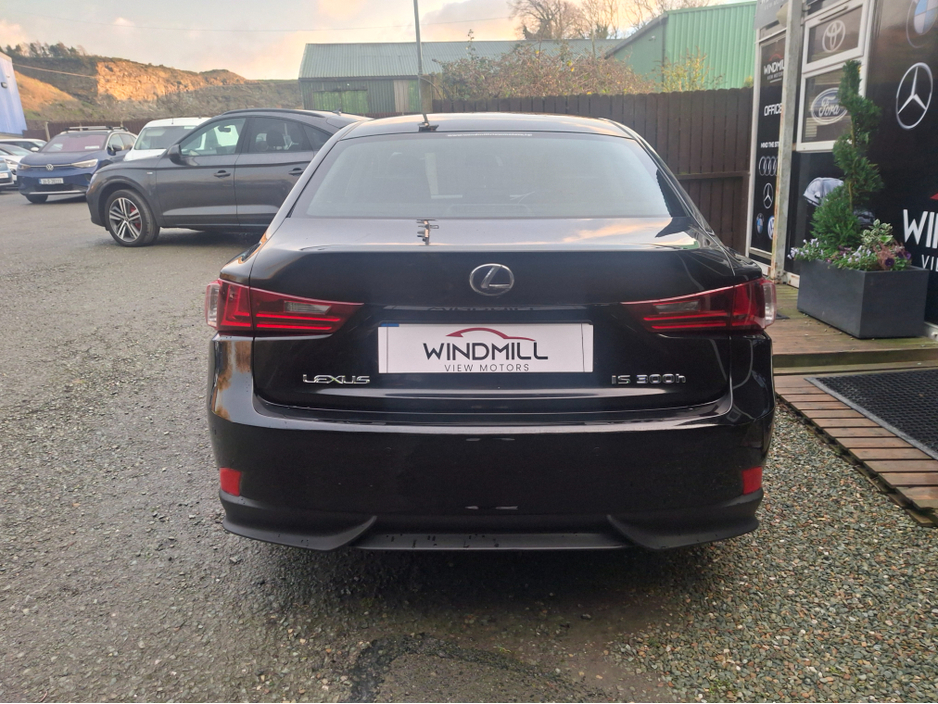 2013 Lexus IS 300 h IS300 H S-DESIGN 4DR AUTO €9,950
