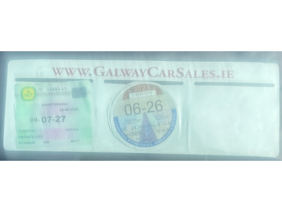 2017 Hyundai i30 - image 12