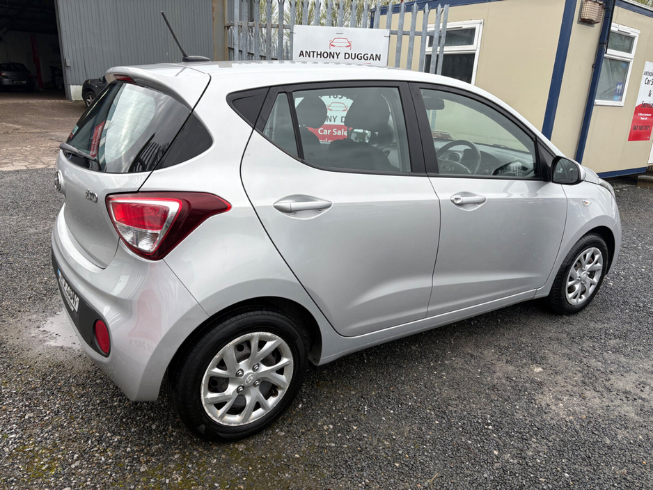 2019 Hyundai i10 - image 3