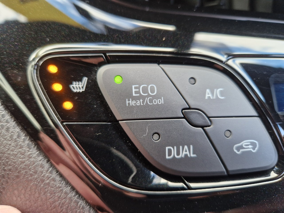 2018 Toyota C-HR - image 35