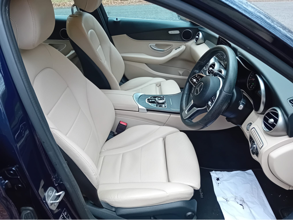 2019 Mercedes-Benz C Class - image 13