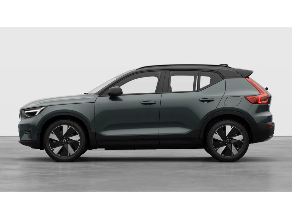 2026 Volvo EX40 - image 4