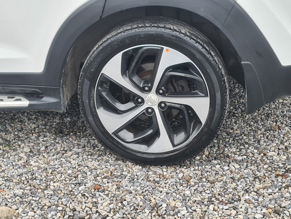 2018 Hyundai Tucson - image 16