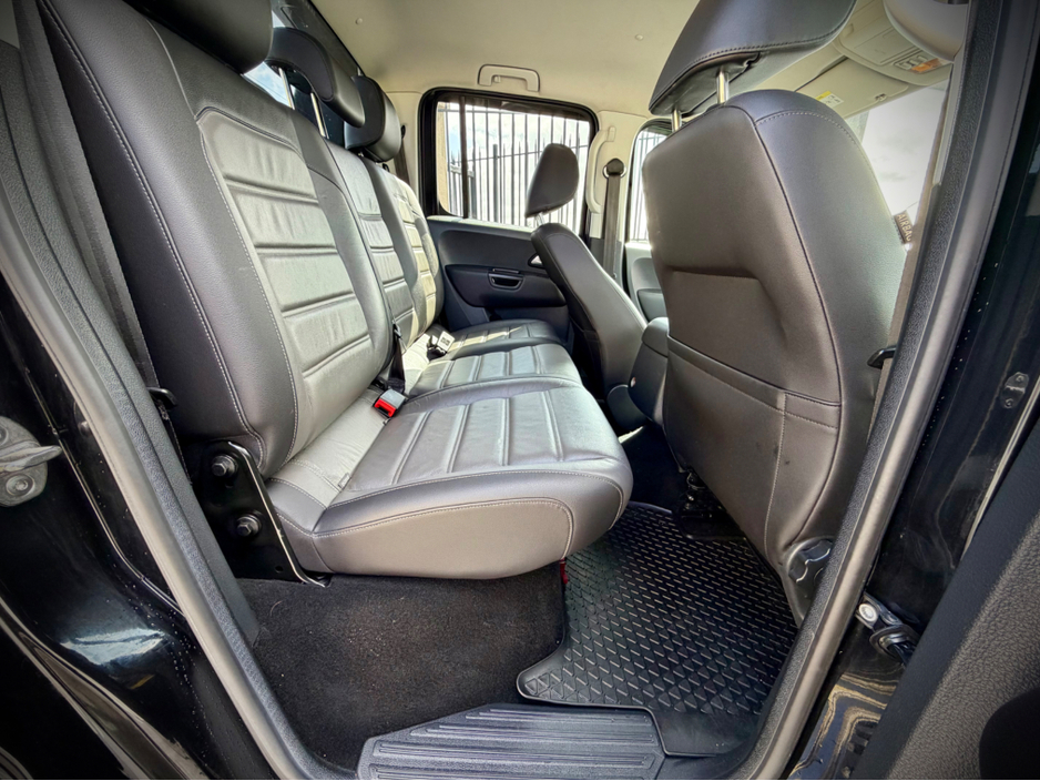 2020 Volkswagen Amarok - image 11