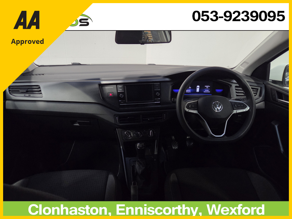 2022 Volkswagen Polo - image 2