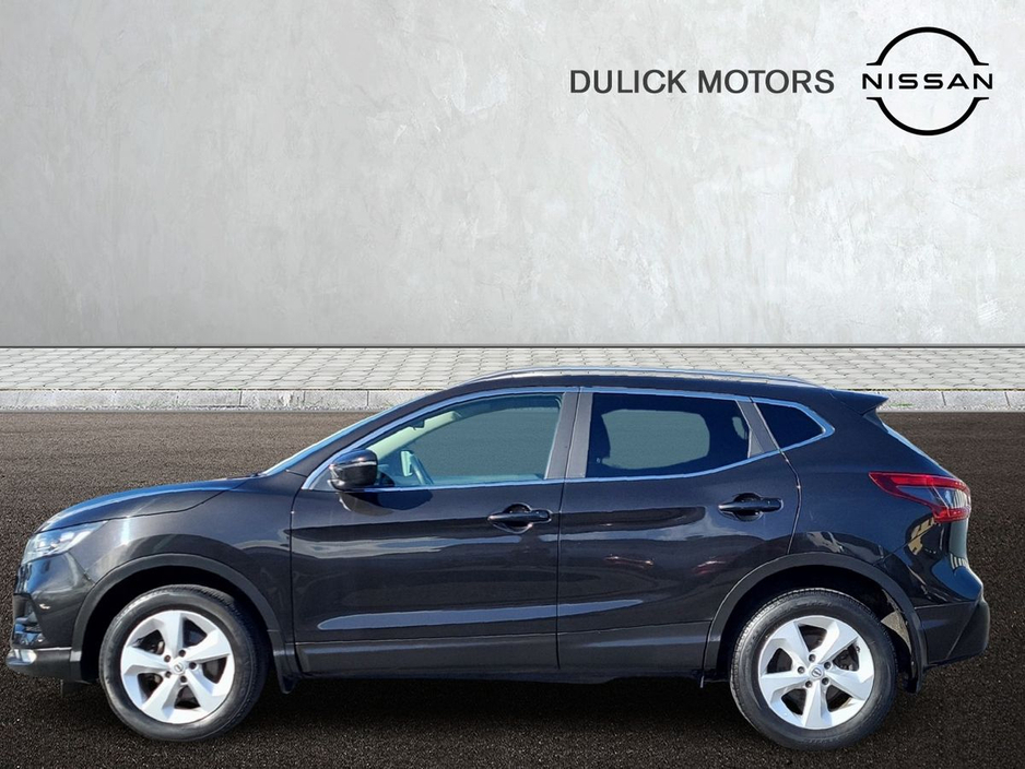 2020 Nissan Qashqai - image 4