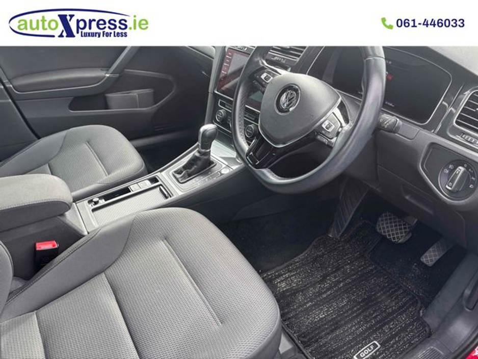 2019 Volkswagen Golf - image 8