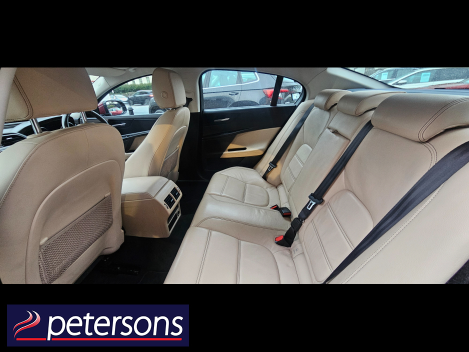 2015 Jaguar XE 2.0L 14D ADJ200 PRESTIGE 4DR AUTOMATIC €12,950