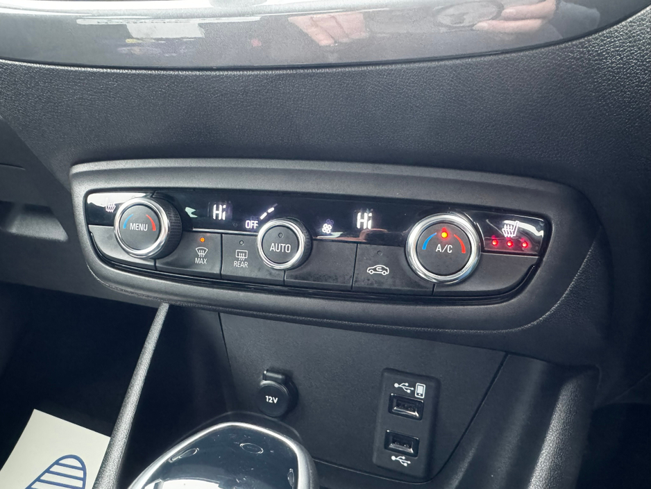 2024 Opel Crossland - image 19