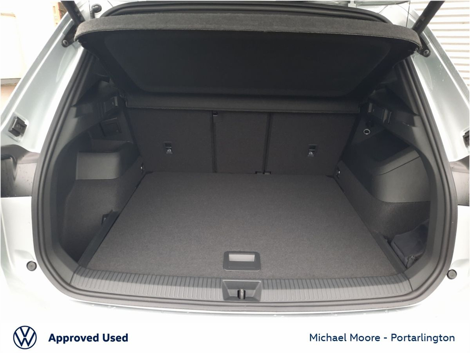 2026 Volkswagen Tiguan - image 10