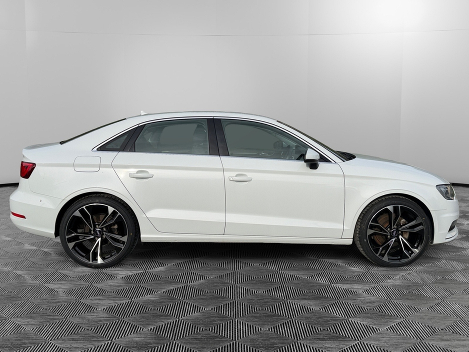 2015 Audi A3 Saloon - image 6