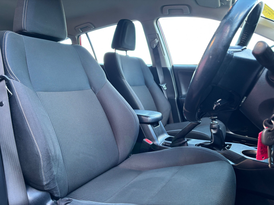2015 Toyota Rav4 D-4D 125 (2.0) 2WD Luna €10,950