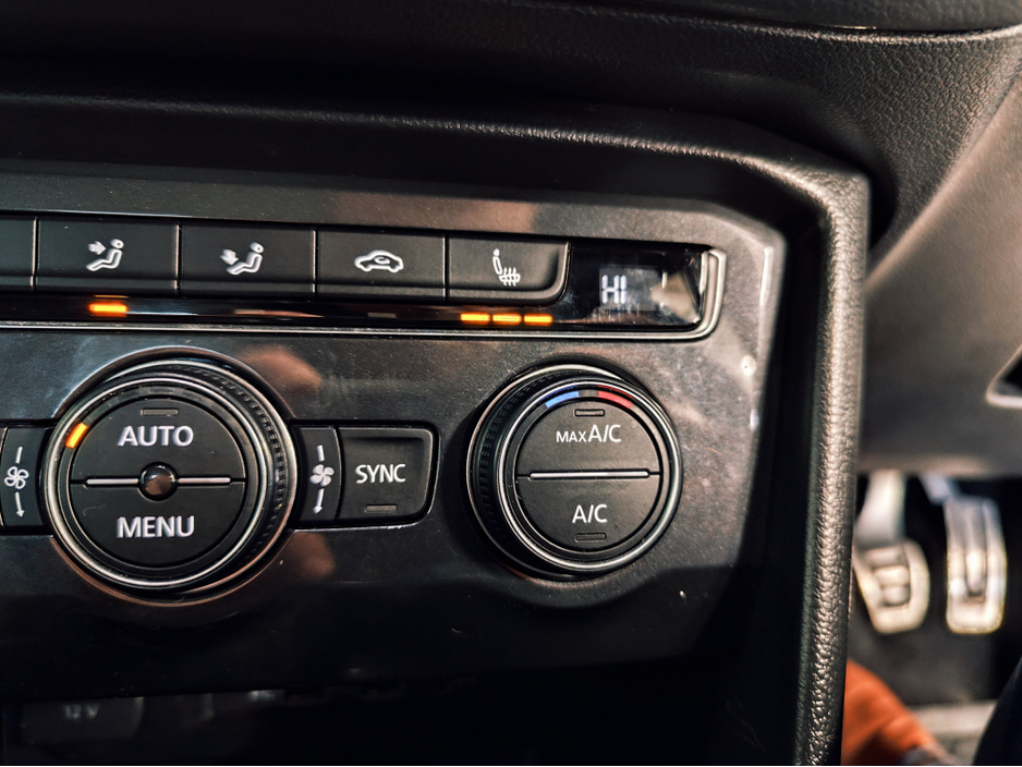 2018 Volkswagen Tiguan 2.0 TDI R-LINE 4MOTION €28,750