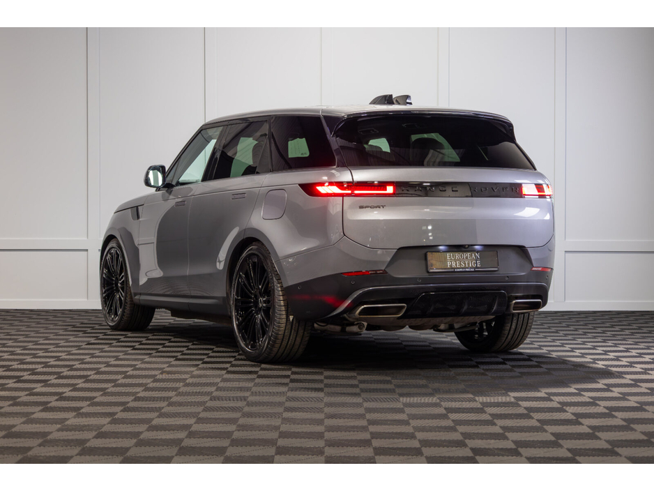2025 Land Rover Range Rover Sport 3.0 Si4 PHEV 460PS AWD Auto Dynamic SE €119,950