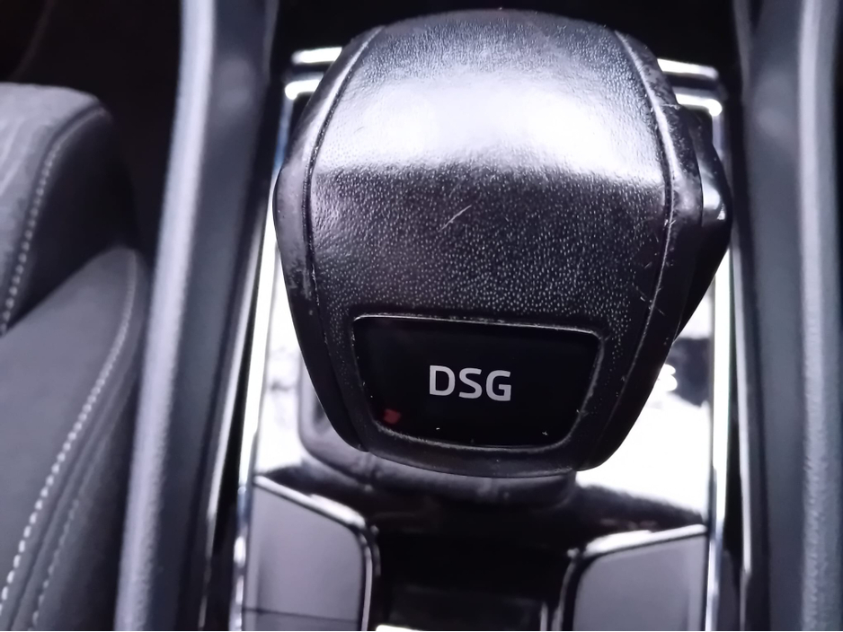 2019 Skoda Karoq - image 26