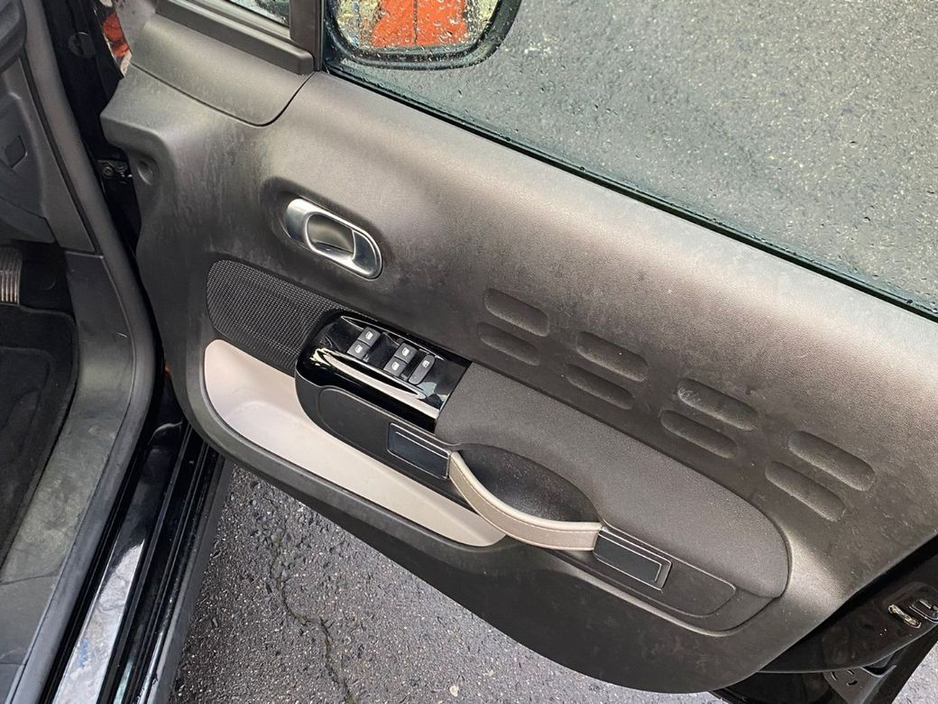 2021 Citroen C3 Flair Puretech 1.2 Automatic €17,950