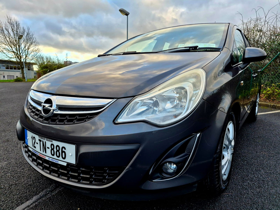 2012 Opel Corsa  €2,999