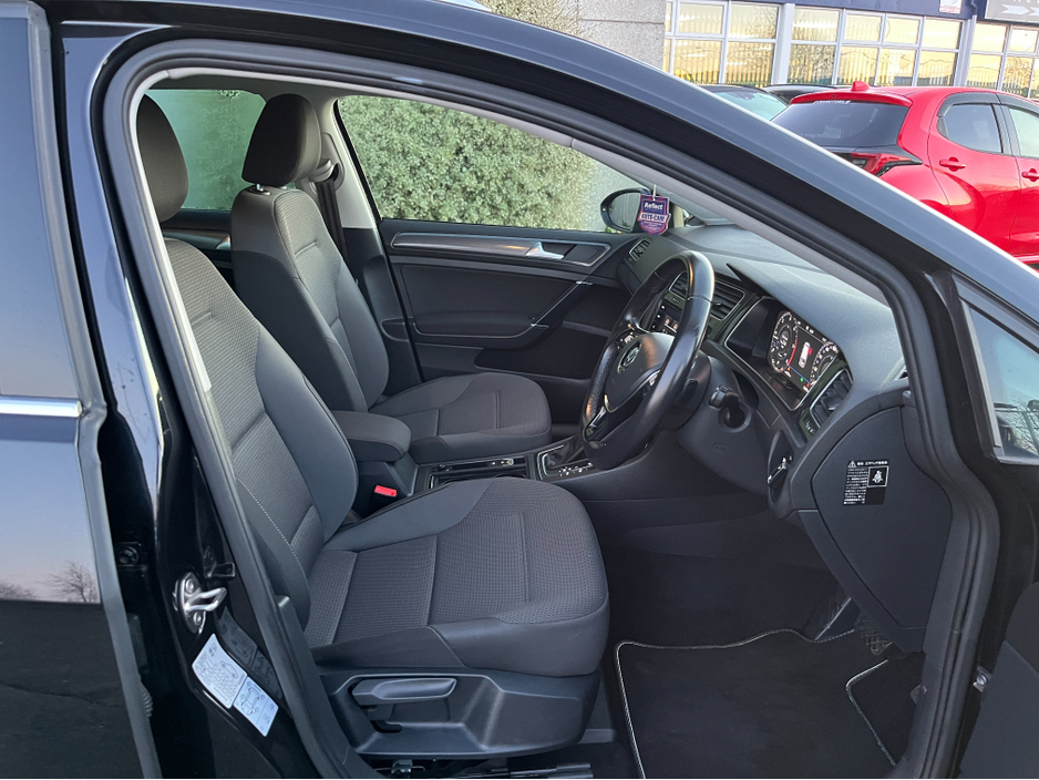 2020 Volkswagen Golf ESTATE AUTOMATIC 2.0 DIESEL //ADAPTIVE CRUISE CONTROL//KEYLESS ENTRY//REVERSE CAMERA//PARKING SENSORS// €19,950