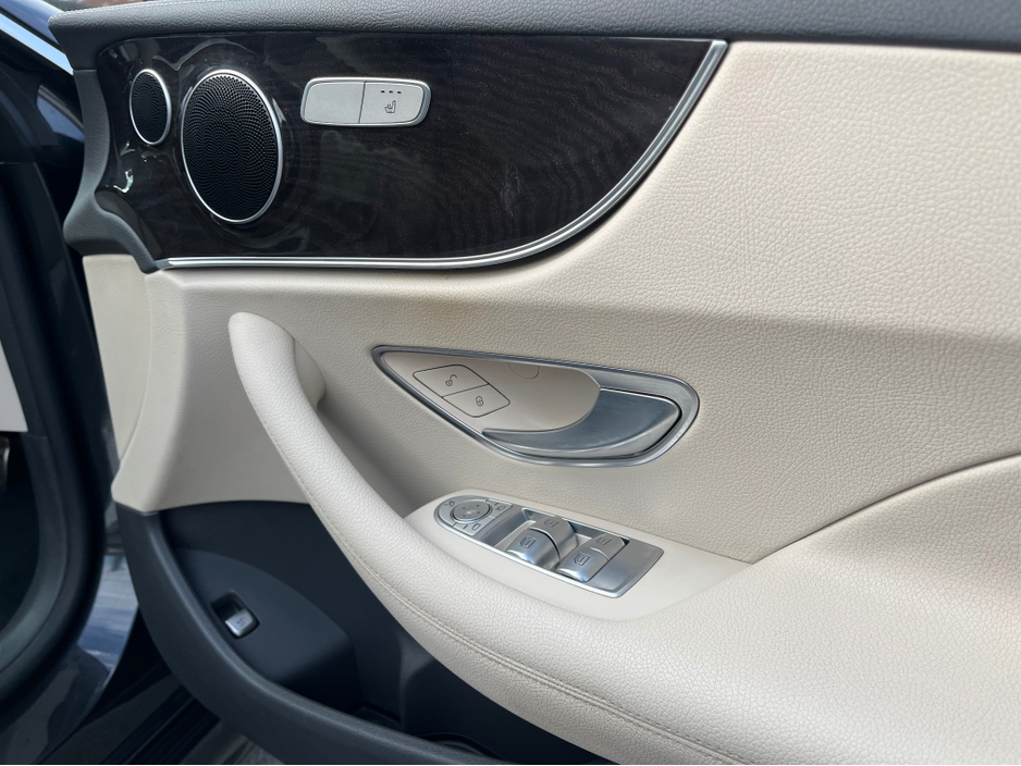 2021 Mercedes-Benz E Class - image 22