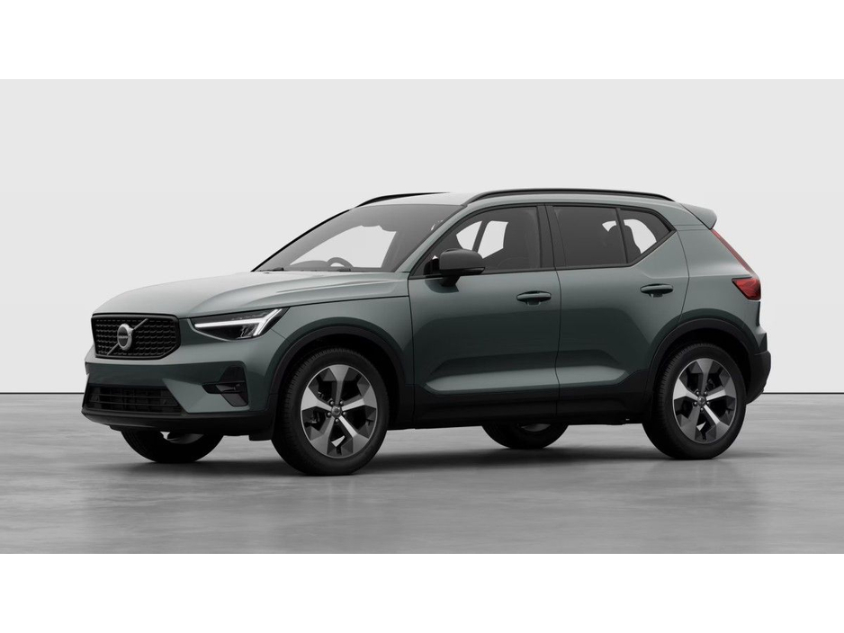 2026 Volvo XC40 - image 10