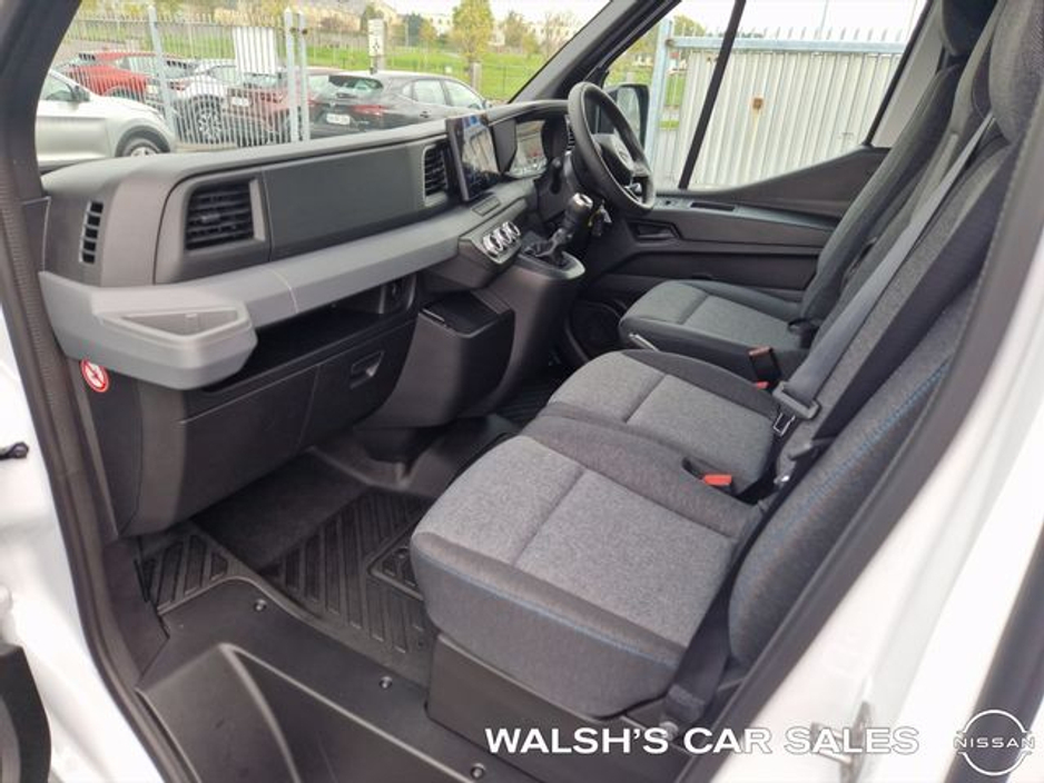 2026 Nissan Interstar L3H2 FWD 130 SV PREMIUM + HEATED WINDSCREEN €35,000