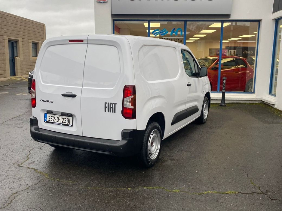 2025 Fiat Doblo SWB 1.5 100HP 650KG 4DR €21,450