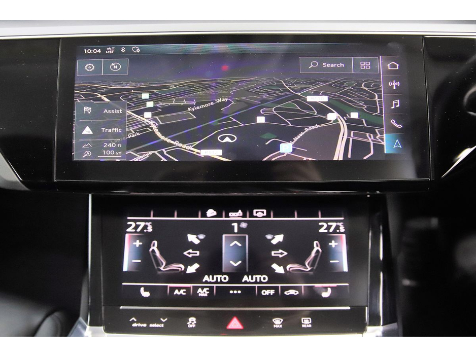 2020 Audi e-tron - image 19