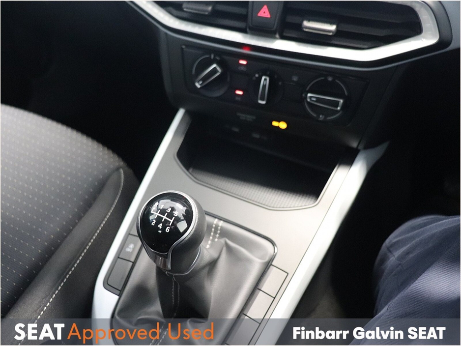 2023 SEAT Arona - image 14