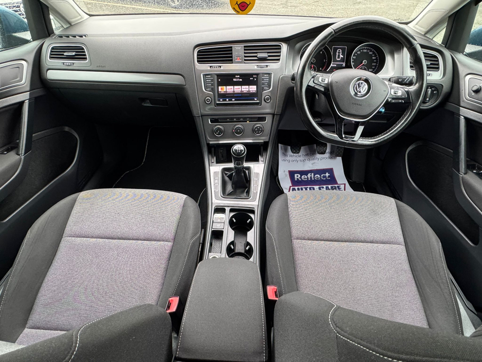 2017 Volkswagen Golf - image 18