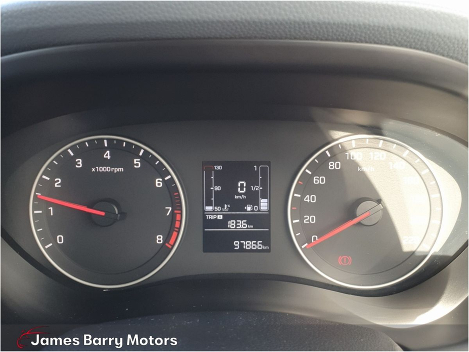 2019 Hyundai i20 - image 13