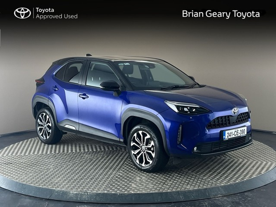 2024 Toyota Yaris Cross HYBRID LUNA SPORT BI-TONE €30,950