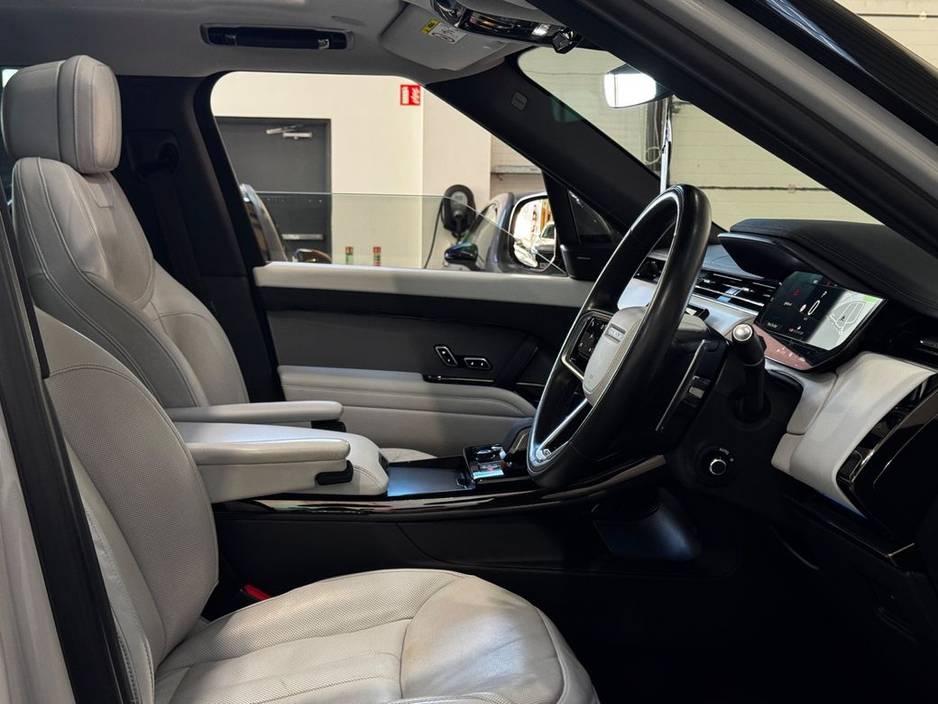 2022 Land Rover Range Rover Sport - image 17