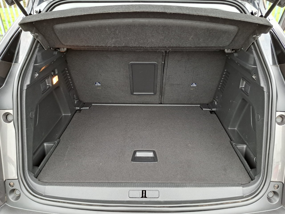 2023 Peugeot 3008 - image 17