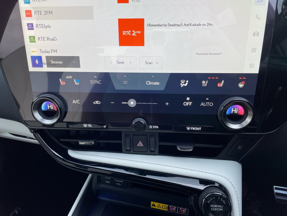 2025 Lexus NX 450 h+ NX 450h+ F-Sport 252 // Remote Central Locking // Heated Mirrors // Power Folding Mirrors // USB Connection // Apple Carplay €74,945