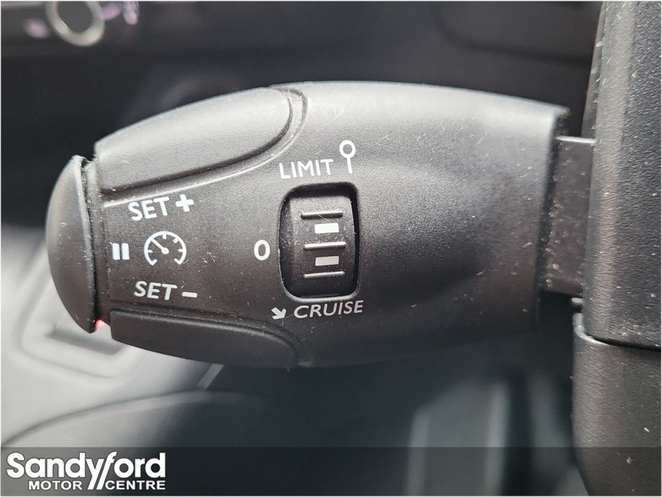 2024 Peugeot Partner PARTNER PRO PLUS1.5 HDI 100 65 €17,845