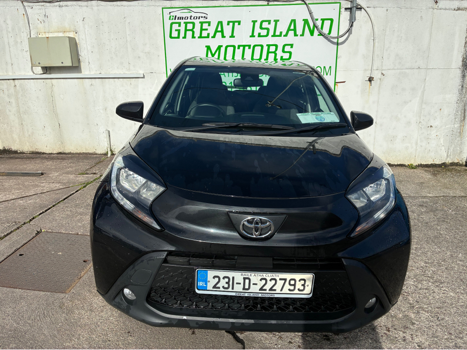 2023 Toyota Aygo X - image 3